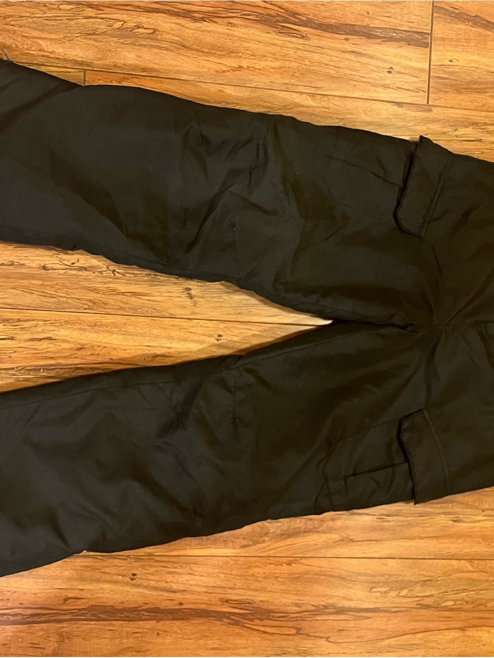 Men's Black Cargo Pants with Utility Pockets - Classic Workwear